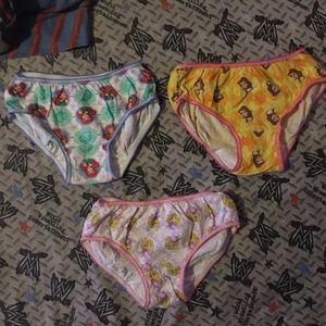 Girls Disney Princess Panties size 6